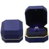 Подарочная упаковка 1 светодиодная ювелирная коробка роскошная бархатная резиновая ожерелье подвеска под светом, используемым для предлагаемого обручального свадебного бокса240511