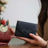 Wallets Luxury Small Short Wallet cardbag Designer Messenger Bag Leather Small Purse Zipper Card Holder Floral Pattern Pocket Edition