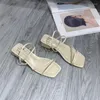 Lässige Schuhe koreanische schmale Band Gladiator Sandalen Frauen Pantoffeln Sommerquadrat Zehen auf Sandales Rom Low Heels Sandalias Mujer 2024