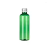 収納ボトル50pcs 100ml白い丸い空のペット旅行ボトルシルバーアルミニウムスクリューキャップファミリオイルDIYスパコンテナ