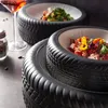 クリエイティブインダストリアルスタイルのタイヤシェイプセラミックプレートエルレストラン料理ホームキッチンステーキ食器240508サービング