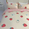 Bettwäsche -Sets 4 Stück Erdbeer -Sundae -Set Cartoon Bettdecke 3D -Druckbett Quilt Home Blech Kissenbezug