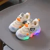 Dzieci LOD LED BUTS Case Cartoon Duck Sneakers