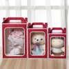 Geschenkverpackung Neues Kraft Papierfenster tragbarer Box Blume Geschenk Spielzeug Barbie Puppe Display Verpackung Boxq240511