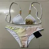 Designer Bikinis Set Woman Sexig baddräkt Luxury Metal Letter Chain Bikini Summer Swimwear Beach Bathing Swimsuit Size S-XL RU30