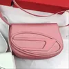 Populära designerväskor Purse Bag Nappa Luxury Womens läder axel Crossbody Sling Handväska Kopplingsklap Rems Pink Red Case Street Styles Girls Girls