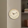 Wandklokken Creamstijl Instagram Clock Noordse stille mode eenvoud gepersonaliseerd contrast Kleur Home Home