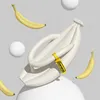 2024デザイナーエヴァヘリンボーンスリッパ女性のためのおかしなバナナの男性は、サンダルの厚いソールクリップで男性用クリップを着ています