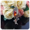 Broscher elegant strasslegering krage lily brosch stift för kvinnor mode smycken