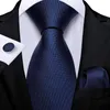 Cravate de cou Set Top Navy Blue Solid Tie pour hommes 100% Silk Mens Tie Hanky Cuffer Links Coup de cou Suit Business Wedding Party Tie Set MJ-7140