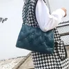 BACA SWDF Brand Bags de ombro feminino 2024 Cadeia Ladies Crossbody PU Lady Bolsa e Handbag Fashion Rivetes Mulheres embreagem