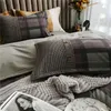 Клетные комплекты для постельных принадлежностей 4pcs Mirco Fiber и утолщание стеганых одеял для зимнего хлопкового клетчатого покрытия льняное покрытие Euro Euro