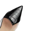 Sandálias Simloveyo Mulheres bombas apontadas para o dedo de 6,5 cm de calcanhar de calcanhar pequeno vestido de escritório transparente de fivela