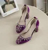 Chaussures habillées corde perle cristal chunky talon pompes femme violette velours raminestone bijoux de mariage conception de dame single