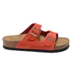 Andals Arizona Slides Stock Men Donne Slipisti Nuckuck in pelle in pelle chiglia Mocha spiaggia scarpe da cursore outider piattaforma sandalo