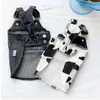 Śliczne i przystojne ubrania dla psów wiosna i letnie rajstopy kowbojskie Schnauzer Małe i średnie psy odpowiednie dla buldogów francuskich 240511