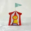 Enveloppe-cadeau 20 pièces / set cirque Boîte à bonbons papier Gift rayé rouge avec drapeau national anniversaire fête de bébé douche de bébé décoration de rabais emballage sacq240511