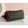 デザイナーバッグハイバージョン牛革と暗号化されたナイロンの大きなdump子バッグと女性用トラベルバッグ大容量手荷物荷物