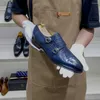 Klädskor 2024 Stil Men affärer dubbla spänne äkta läderkrokodil vintage gentleman formell oxford för män