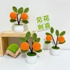 Dekorative Blumen handgewebte Erdbeerorange Bonsai kreative Geschenkpflanzen Büro/Haus/Wohnzimmer süße Desktop-Dekorationen