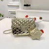 Classic Handbag Designer's Summer New Versatile Shoulder Bag with Diamond Mesh Chain Crossbody Bag Painted Leather Parent Star Factory Promotion2YQR