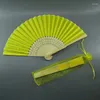 Figurines décoratives 1pc Personnalisése de fans de soie gravée Silk Fold Fold Vintage Vent Fans personnalisée Faveur 2024