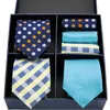 Halskrawatte Set Geschenkbox Packs Seidenkrawatten für Männer Neuheit Hanky Set 3 Stile Herren Binden formelle rote Cravat für Hochzeitsgeschäft Krawatte