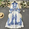 Robe en porcelaine de piste de mode rouge et blanche Femme Long Lantern Sheve Blue Floral Print Shirt Vestidos 2377 240424