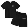 Eenvoudige bedrukte kinderen Summer Fashion Casual T -shirt Suits 2024 Style Letter Patroon oneck shorts 2Pieces Set 240511