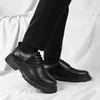 Lässige Schuhe Herren Leder -Ladung Schnüren weiche, atmungsaktive Fahren mit atmungsaktiven Fahren Frühling Büro Arbeit MOCASsin Homme