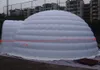 En gros 10 md (33 pieds) avec ventilateur extérieur extérieur imperméable Tent igloo gonflable, tentes de dôme de fête gonflables avec lumière LED