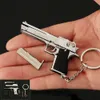 Mini Alloy Toy 1: 4 Desert Eagle Pistol Pistolet en alliage détachable Modèle de pistolet Pun pendentif en alliage incapable de tirer