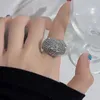 Designer Westwoods weiwei uma personalidade leve de luxo diamante completo amor tridimensional saturn anel na moda em forma de coração indicador dedo unha