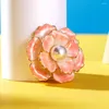 Broches Petals Peony Petales Big Pearl Emel pour les femmes Élégant Flower Rinestone Brooch Fashion Weddings Party Gifts 2024