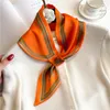 Luxury Spring Summer Ear Silk Scarf Women Randig Print Neckerchief Wrist Thandduk Korean Style Tie Bag Band Neck 2023 240428
