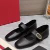 La meilleure marque Brand Ballet Flats Leisure en cuir carré Toe avec boucle rotative à la mode Mary Jane Chaussures Femme Locage de luxe Muisseurs