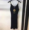 Summer Casual Dress Designer Designer Damska luksus seksowna metalowa klamra z rękawem