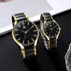 Montre-bracelets 2pcs / ensemble Black Gold Business Leisure Couples Watch Set Gift Choice