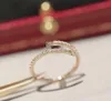 V Gold Luxury Quality Charm Punk Punk Min Nail Nail Ring avec diamant en deux couleurs plaqué pour les femmes Bijoux de fiançailles Cadeau avec Box StampQ5
