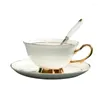 Tasses HF Personnalité de la mode Bone China Coffee Coffee Cake and Saucer Europe Set Afternoon anglais