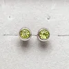 Boucles d'oreilles Vente 925 Argent pour usure quotidienne de 5 mm VVS Grade naturel Péridot Allergie Free Gold plaquée Bijoux