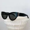 Дизайнерские мужские солнцезащитные очки для женщин.