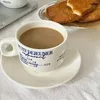 マグキノコ園の韓国スタイルニッチブルー英語の文字シンプルなセラミックモーニングカップコーヒーマグセットとソーサー