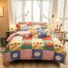 Set di biancheria da letto set classico bambina con pattern whip inverno in velluto di latte caldo 4pcs spesso peluche oversize copertura del piumone