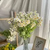 Decoratieve bloemen Kleine Daisy Artificial Flower Bouquet Fake Chamomile Branch For Wedding Party Home Garden Decoratietafel Ornament Prop