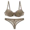 Ensembles de soutien-gorge de nouveaux ensembles de bar à broder en dentelle sexy Play Lingerie Push Up 32/70 34/75 36/80 38/85 ABC Cup Femmes sous-vêtements Y240513