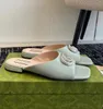 Sommaren 2024 Kvinnor Slide Flats Crystal-Set Sandals Shoes Sparkling Hardware Double-G Beach Slippers Patent Leather Naken Black Green Lady Walking EU35-42