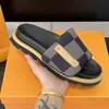 2024 Sandal Slipper Gray Black Sandal Original Man Designer for Mans Slipper House Womens Green Pink Platform 35-45