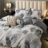 Ensembles de literie nordique coton lisse respirant sexy cover de chambre de luxe de luxe Sleeping moderne Design Couette de Lit Home Decor ec50ct