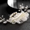 Crystal Pearl Flower Hair peigt Clip Hairpin For Women Bride Rhinestone Bridal Wedding Hair Accessories Bijoux Peigne